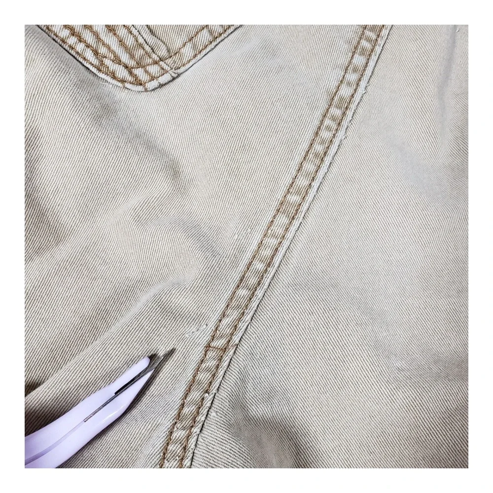 Pluggo Mens Khaki Tan Y2k Cargo Shorts Size 30 Distressed Raw Hem Cotton Utility